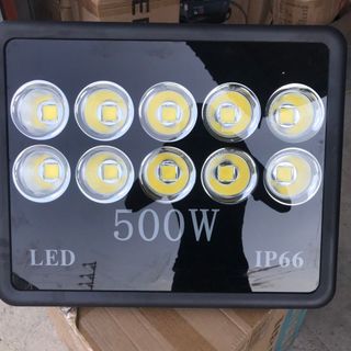 Đèn led pha 500w LEDCOM chiếu sân bóng giá sỉ