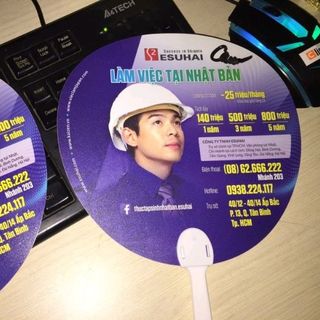 in logo quảng cáo in quạt nhựa quảng cáo