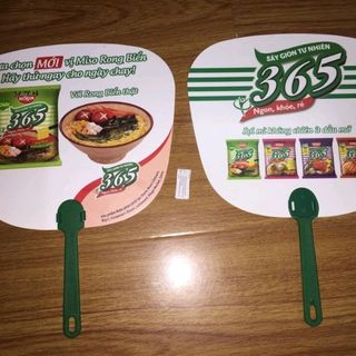 in logo quảng cáo in quạt nhựa quảng cáo
