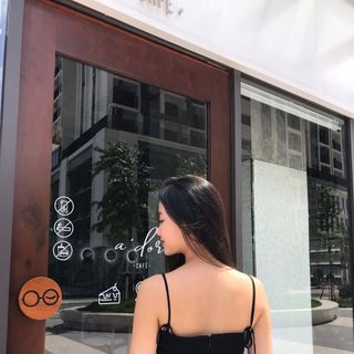 Đầm thời trang nữ hai dây