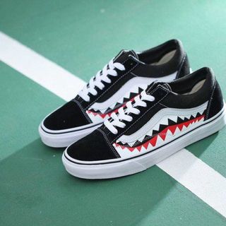 Giay sneaker thể thao Van răng cá mập giá sỉ