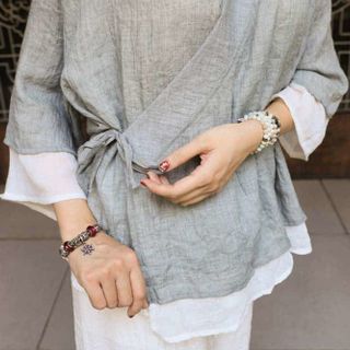 Pháp Phục Cao Cấp Cho Phật Tử Đi Chùa - Áo Vải Lanh Linen Xám Phối Trắng Đài Loan - ALINENXAM29
