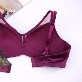 Siêu phẩm Áo Lót đúc Thái lan nâng đẩy 1014