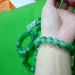 chuỗi vòng đeo tay phong thủy