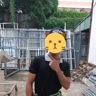 Túi đeo hông có ngăn để máy khoan pin