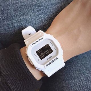 Đồng hồ thể thao nữ