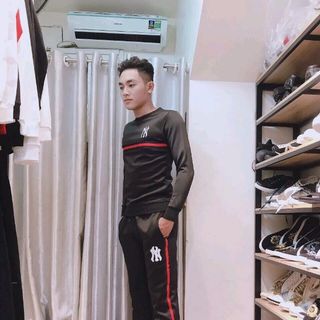 bộ thể thao chất umi xưởng luôn sẵn hàng trên truyền