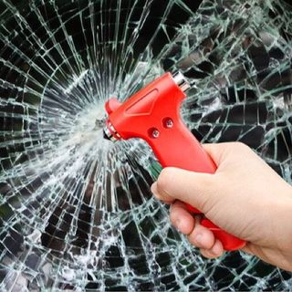 Búa thoát hiểm ô tô