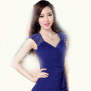 ĐẦM CỔ TIM ĐÍNH PHA LÊ SANG TRỌNG MS 1586