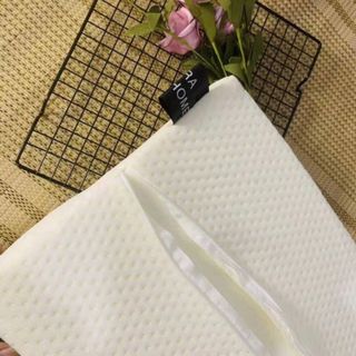 Gối cao su Non người lớn
