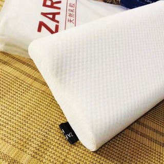 Gối cao su Non người lớn