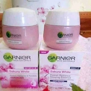 kem dưỡng trắng da GARNIER