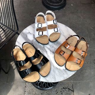 Giày sandal đế trấu 2 khóa màu trắng nam