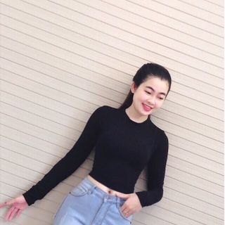 Quần jean ống pass cào