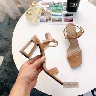 Giày Sadal gót trụ 7p