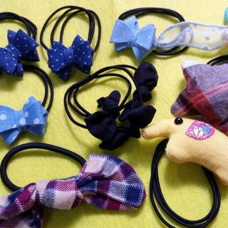cột tóc nhiều màu nhiều mẫu và màu