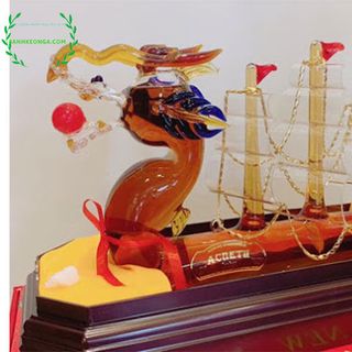 Bình đựng R hình thuyền rồng của Nga