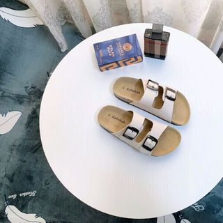 Dép da thật bền đẹp