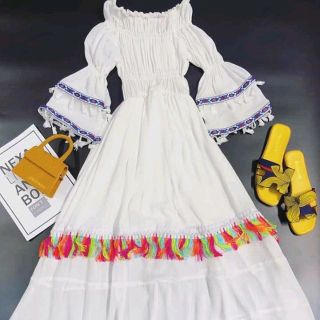 ĐẦM MAXI THỔ CẨM TRẮNG