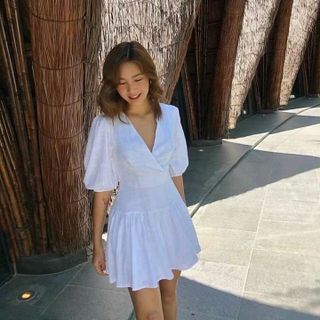 ĐẦM TRẮNG ĐẮP CHÉO BO EO