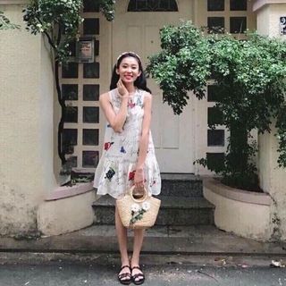 ĐẦM ĐUÔI CÁ IN CHỮ