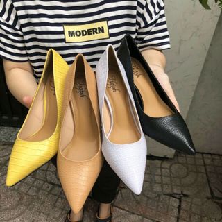 Giày bít mũi nhọn gót trụ lăn vân gỗ cực sang