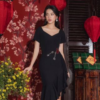 ĐẦM CỔ TIM TAY NGẮN LAI XÉO DÚN MS 2330