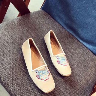 Giày bup bê họa tiết