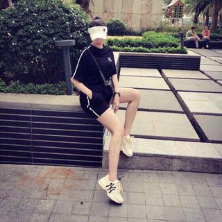 Giày bata ng
