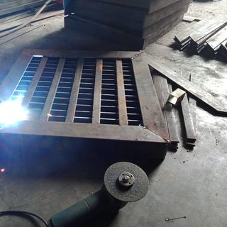 BÁN NẮP CHẮN RÁC ĐƯỜNG BỘ NẮP HỐ GAS SONG CHẮN RÁC