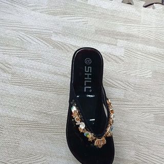 Dép xuồng đính đá nhập độc quyền