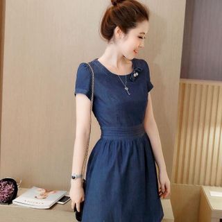 ĐẦM JEAN XÒE