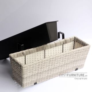 Chậu nhựa mây đan treo ban công P002
