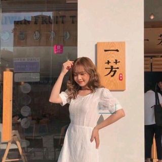 ĐẦM TRẮNG XÔ SỌC NƠ LƯNG