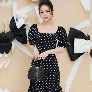 ĐẦM ÔM CỔ VUÔNG TAY NGẮN LAI DÚN MS 2339
