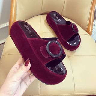 Dép xuồng nỉ