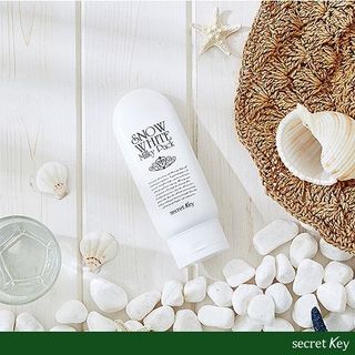 Phân phối độc quyền KEM TẮM TRẮNG SECRET KEY SNOW WHITE MILKY PACK