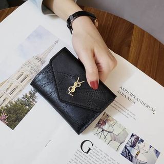Ví nữ