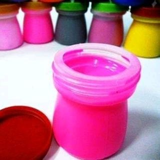 Màu nước tô tượng giá 20k 1 lít