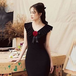 ĐẦM ÔM SÁT NÁCH CỔ TIM XẾP LY 2 BÊN CÁ TÍNH MS 2348