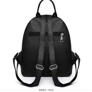 Balo Nữ Da Thêu Hình Bướm Xinh Xắn D1258