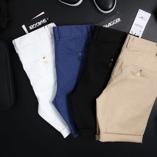 Short kaki