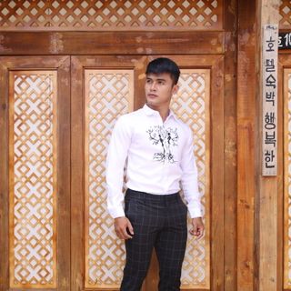 Áo Sơ Mi Nam Trắng In Người Cây