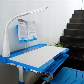 Đèn học led cho bàn học thông minh Sunway