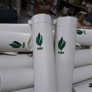 bình nước thủy tinh bọc nhựa 2 lớp cách nhiệt