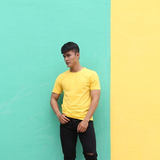 Áo Thun Vàng Cá Sấu Hột CELEB