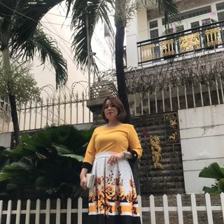 đầm xòe phối hoa