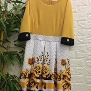 đầm xòe phối hoa