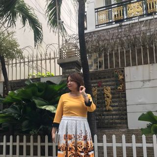 đầm xòe phối hoa