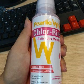 Nước súc miệng Pearlie White Singapore